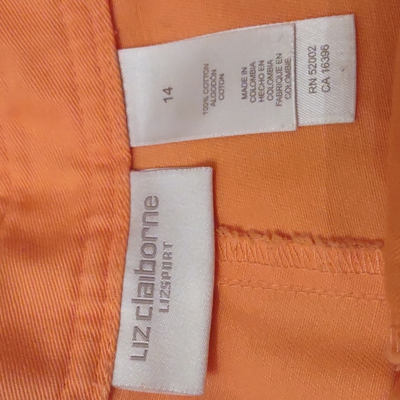 Liz Claiborne shorts size 14 - Picture 2 of 3